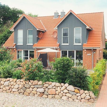 Ferienhaus-Ostseehus Ховахт Экстерьер фото
