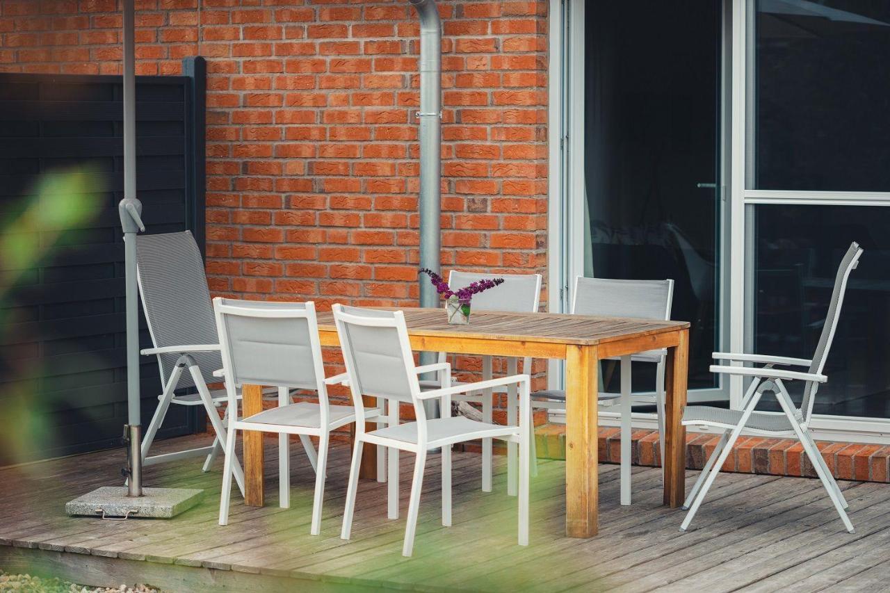 Ferienhaus-Ostseehus Ховахт Экстерьер фото